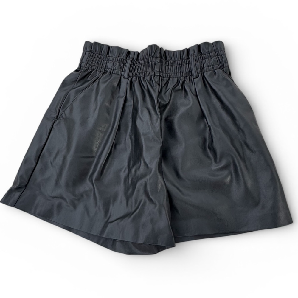 ZARA Faux Leather Shorts Size Medium Festival Shorts Mob Wife